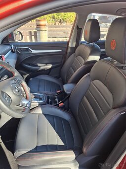 Osobni auto MG zs exclusive 6AT - 4