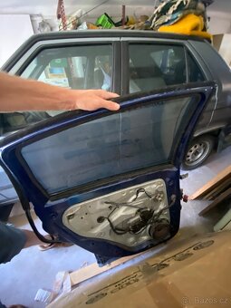 Vw passat b5 - L+P zadní dveře - zadní světlo - 4