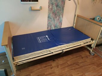 Polohovací postel s matrací - 4