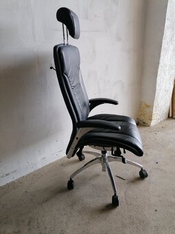 Kožené kancelářské křeslo - 4