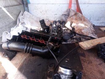 2x motor 2.5 DCI g9u - 4