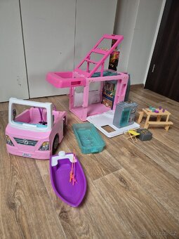 Prodám Barbie karavan - 4