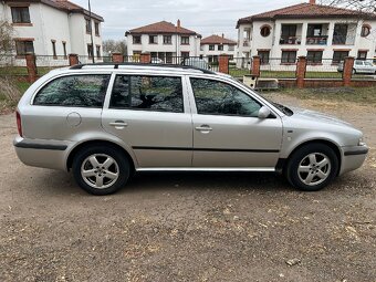 Škoda Octavia Combi - 4