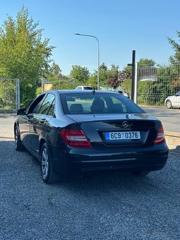 Mercedes-Benz c220 - 4