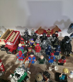 Lego figurky - 4
