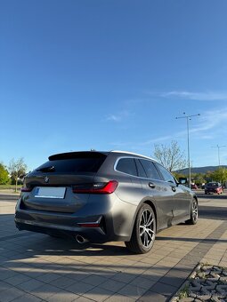 2020 BMW 320d Touring XDrive 140kW AT - 4