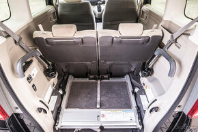 Honda N BOX (jako Jazz), možná přeprava invalidních osob - 4