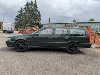Volvo V70 2.5TDi - 4