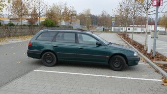 Toyota Avensis Kombi 1, 6 benzín - 4
