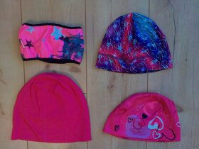 2x kobouček zn. Dráče, Petit Bateau, 3x čepička, 1x čelenka - 4