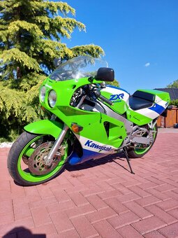 Kawasaki ZXR 750 H1 - 4