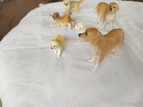 25. Pejsci od značky Schleich,  zlatí retrievři - 4