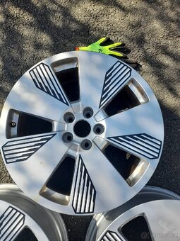 Alu kola 5x112 r19 - 4