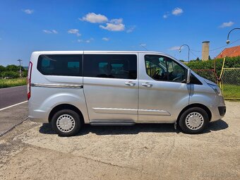Ford Tourneo Custom 2,2tdci 114kw Titanium 8.míst model 2016 - 4