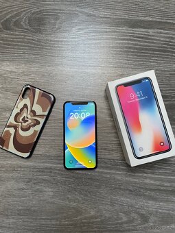 iPhone X 256GB - 4