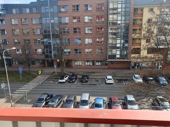 Pronájem bytu 1+kk 29 m s komorou a balkónem - 4