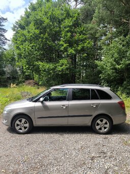 Škoda fabia 2 combi 1.2 tsi 63kw,111tkm,1 majitel,Top výbava - 4