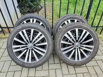 Alu kola vw 5x112 r17 7,5j et47 pneu 235/45/17 - 4