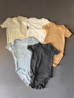 Dětská body H&M vel. 104 více foto HM bodyčka - 4