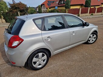 Kia Ceed 1.4 benzin - face lift - - 4