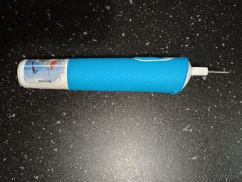 Dětský elektrický zubní kartáček Oral B Pro + 8ks hlavic - 4