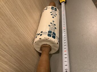 Porcelánový váleček - 4