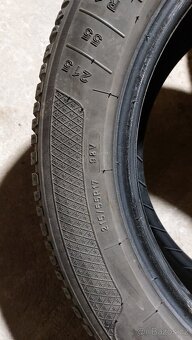 Zimní pneu Kleber Krisalp HP3, 215/55/17, 98V - 4