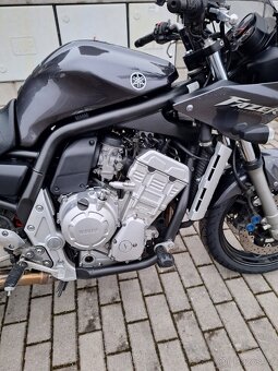 Yamaha fazer 1000 - 4