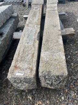 Vratové sloupy žulové - 4