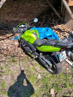 Triumph Speed Four 600 - 4