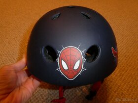 Chlapecká freestylová přilba Spiderman - 4