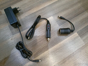 Power banka se zásuvkou 230V - 4