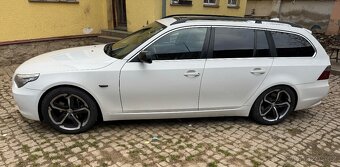 BMW E61 - 4