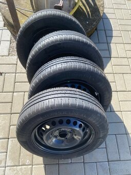 Letní pneu 175/65 R 14 XL včetně disků - 4