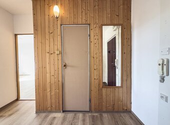 Pronájem bytu 2+kk s komorou + sklep 3.5 m2, 42 m² – Trnovan - 4