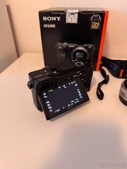 SONY Alpha A6400 + SONY FE 16mm F/2.8 - 4
