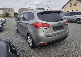 Kia Carens 1.6 GDI Klima, Panorama benzín manuál 99 kw - 4