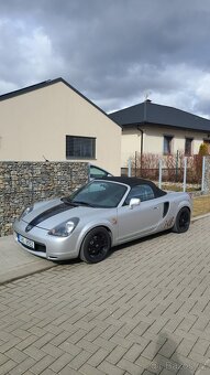 Toyota MR-2 - 4