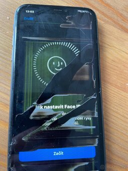 iPhone 11 - 4