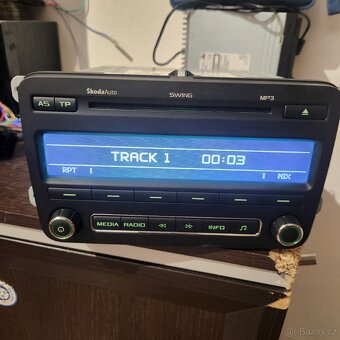 ŠKODA SWING CD MP3 AUTORADIO FABIA II ROOMSTER - 4