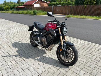 Honda CB 650 R - 4