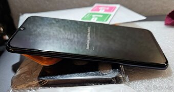 Samsung Galaxy A40 - 4