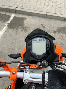 KTM DUKE 125 - 4