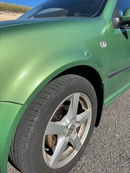 VW Golf 4 1.4 - 4