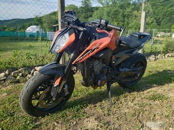 KTM 790 Duke 2023 - 4
