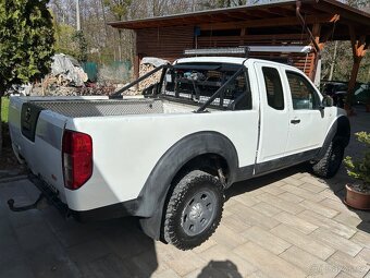 Nissan Navara D40 - 4