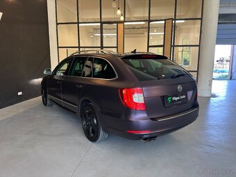 ŠKODA SUPERB COMBI II 2.0TDI 103KW DSG ELEGANCE 175TKM - 4