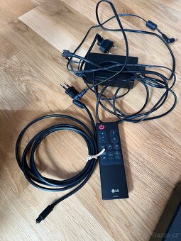 LG SN5Y soundbar - 4