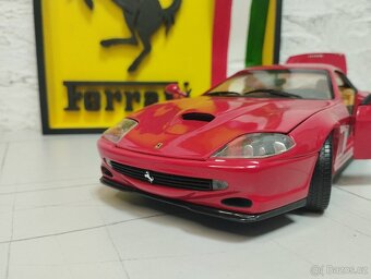 Ferrari 550 Maranello 1/18 Hot Wheels - 4