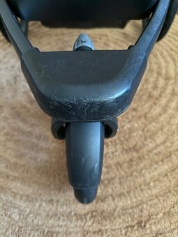 Thule Urban Glide 2 black vč. příslušenství - 4